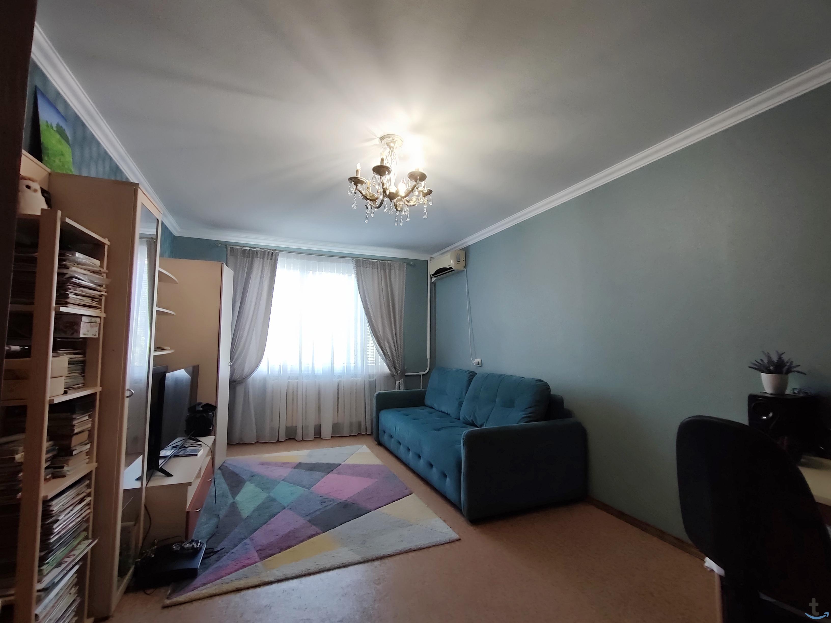2квартира МХГ ул.Красных Партизан. 2/14эт. пл.57кв.м. в Краснодаре