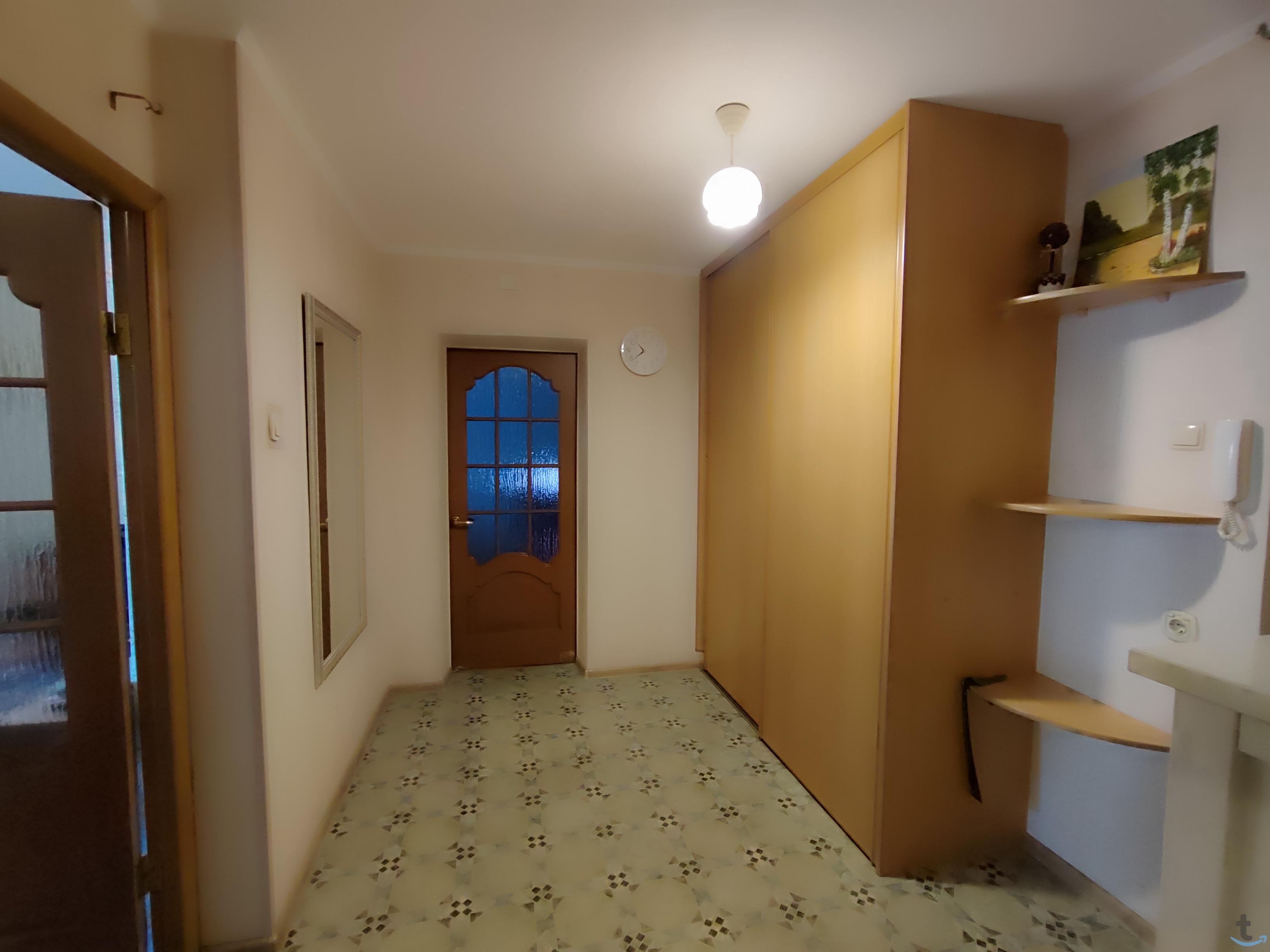 2квартира МХГ ул.Красных Партизан. 2/14эт. пл.57кв.м. в Краснодаре