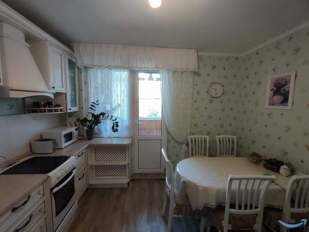 2квартира МХГ ул.Красных Партизан. 2/14эт. пл.57кв.м. в Краснодаре