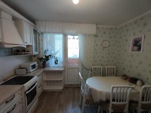 2квартира МХГ ул.Красных Партизан. 2/14эт. пл.57кв.м. в Краснодаре